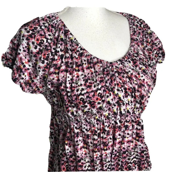 Daisy Fuentes women's cap sleeve Size L top pinks - Picture 3 of 5
